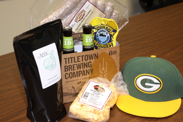 Green Bay Police Chief makes friendly wager with Detroit Police Chief - WGBA-TV